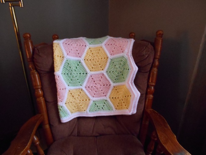 Jodi's Hexagon Blanket 007